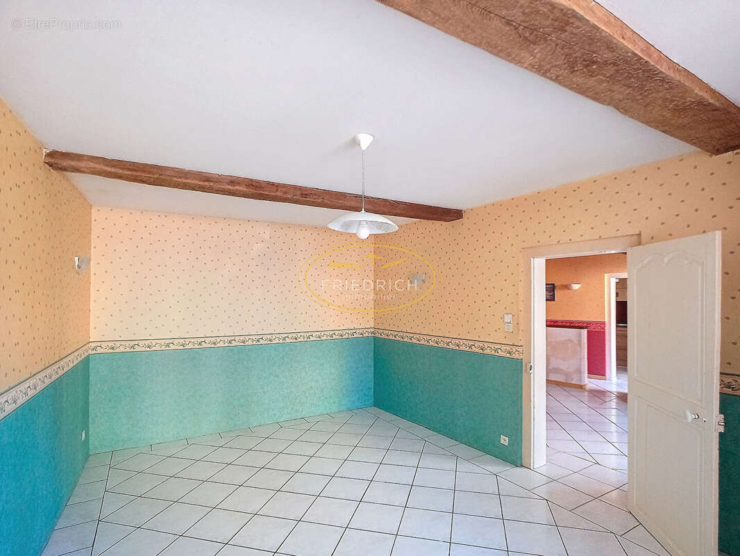 Maison à NAIVES-ROSIERES