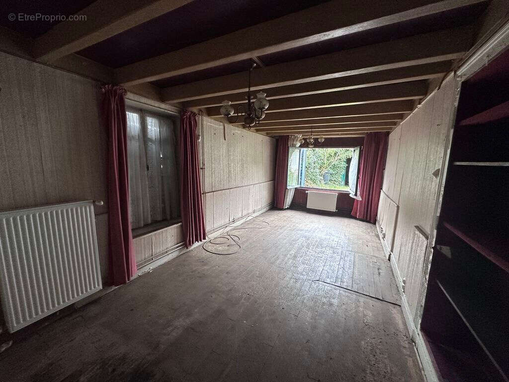 Maison à COMBLES-EN-BARROIS