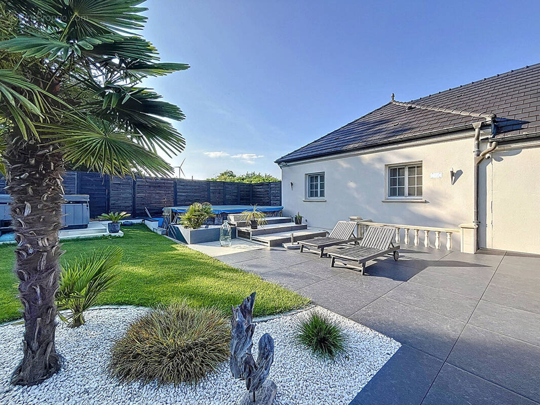 Maison à LANEUVILLE-AU-RUPT