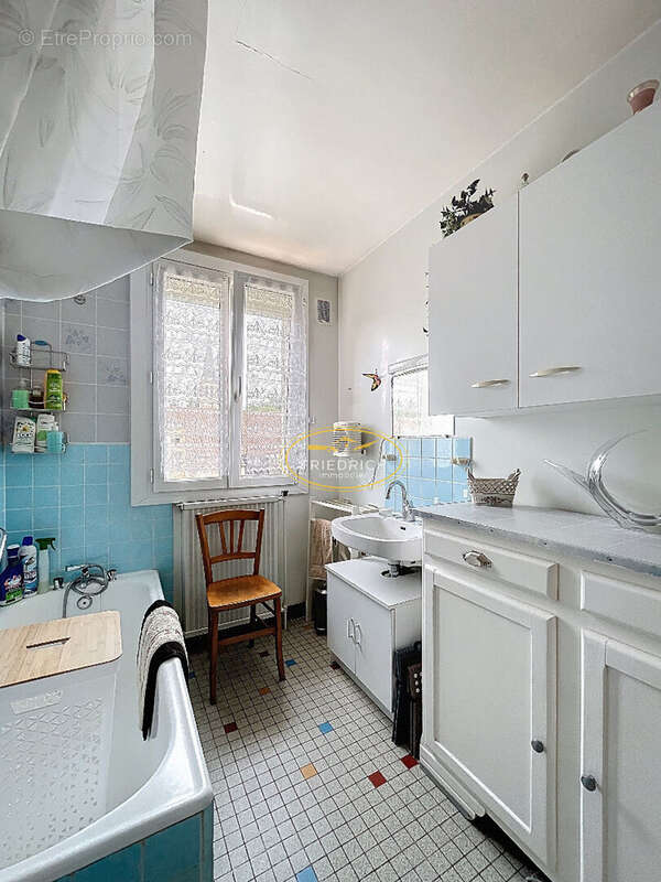 Maison à BIENCOURT-SUR-ORGE