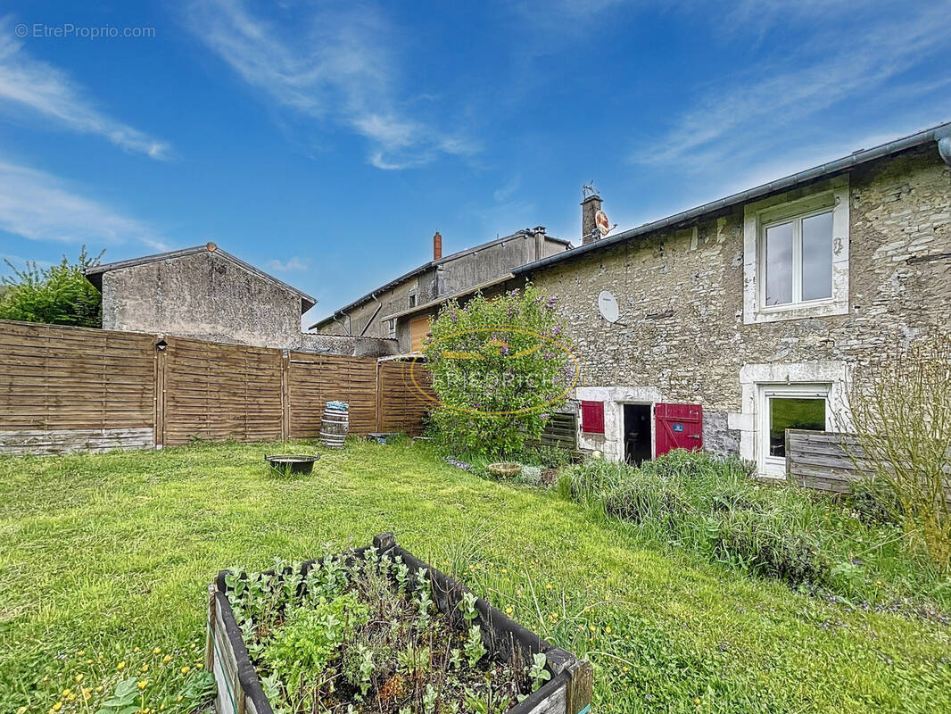 Maison à HORVILLE-EN-ORNOIS