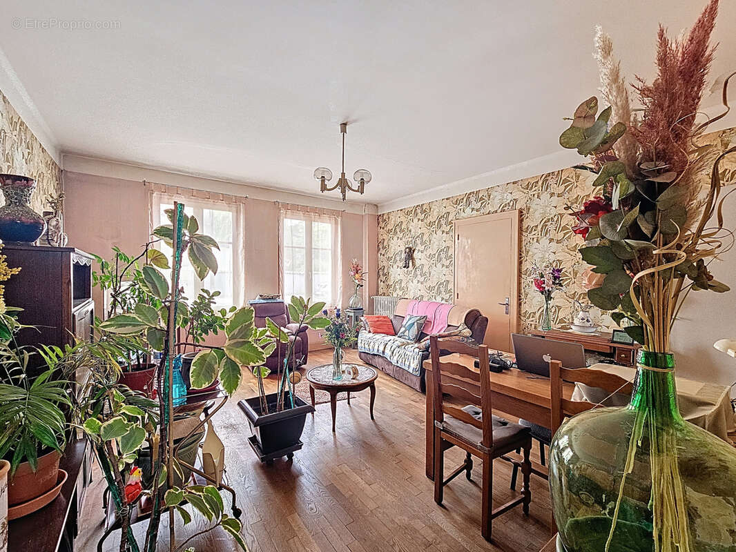 Maison à TRONVILLE-EN-BARROIS