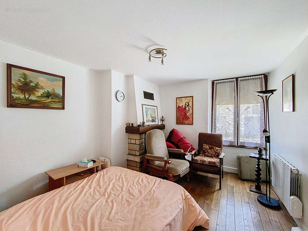 Maison à LEROUVILLE