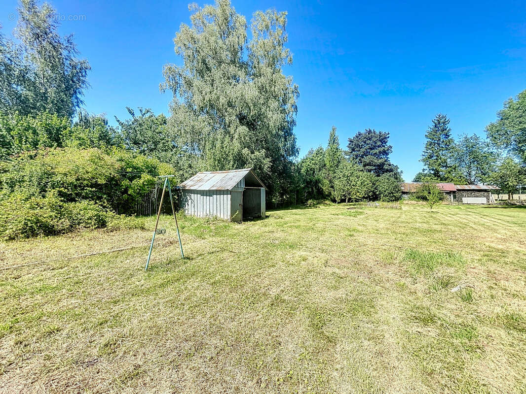 Maison à HEVILLIERS
