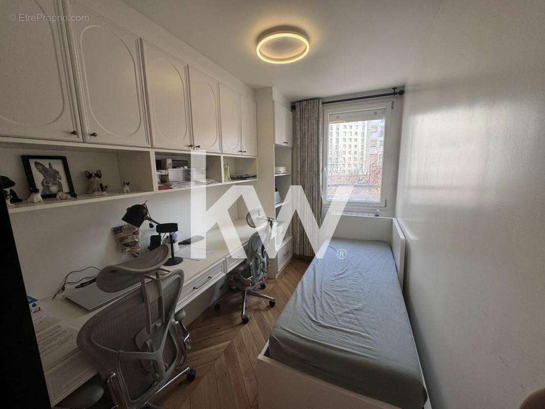 Appartement à PARIS