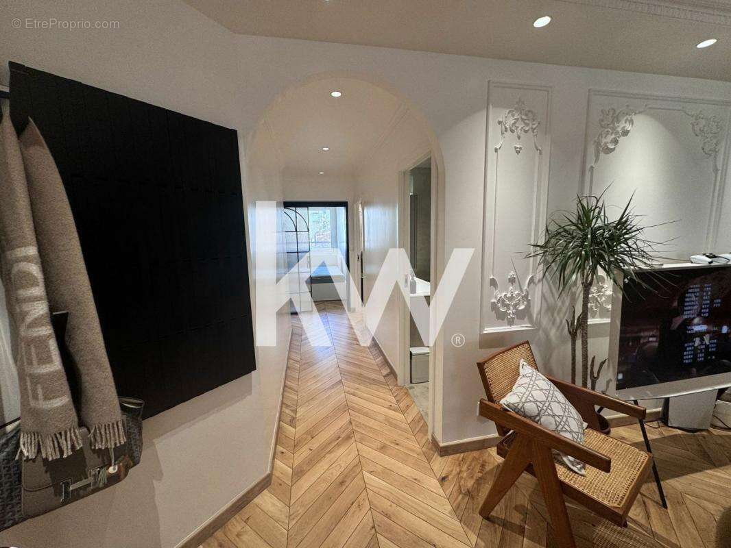 Appartement à PARIS