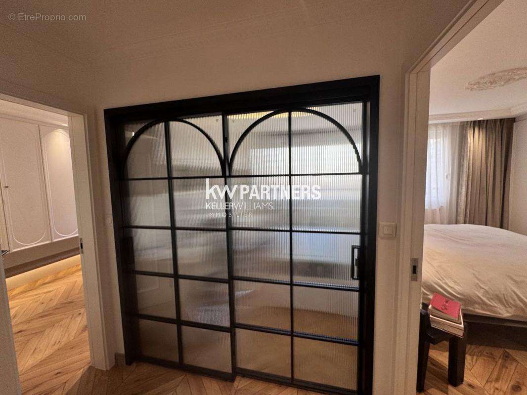 Appartement à PARIS