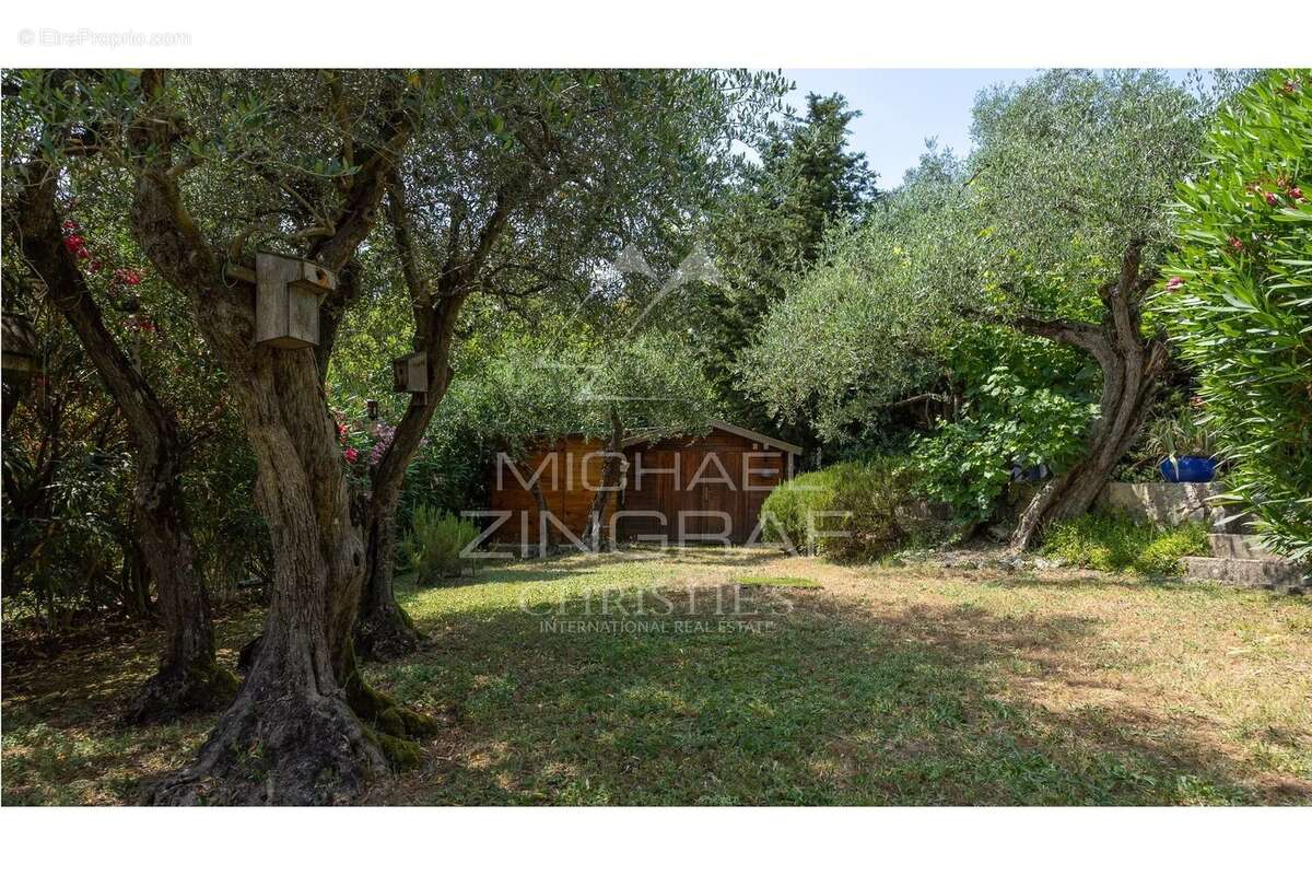 Maison à PEYMEINADE