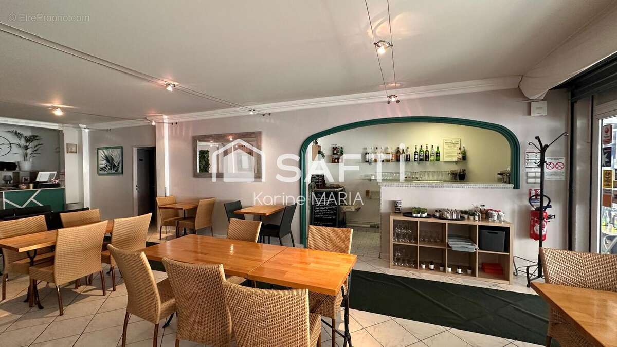 Photo 2 - Commerce à AUBAGNE