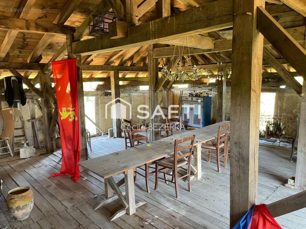 Photo 4 - Maison à MONTREAL