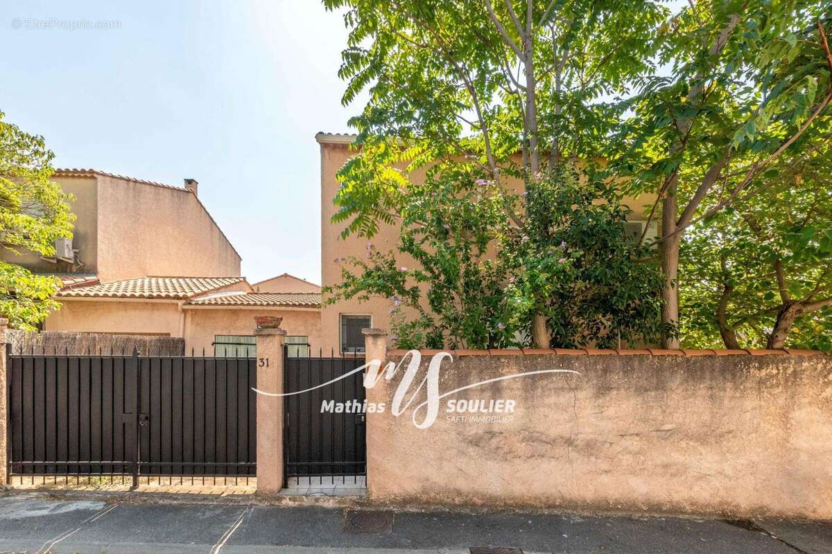 Photo 2 - Maison à VITROLLES