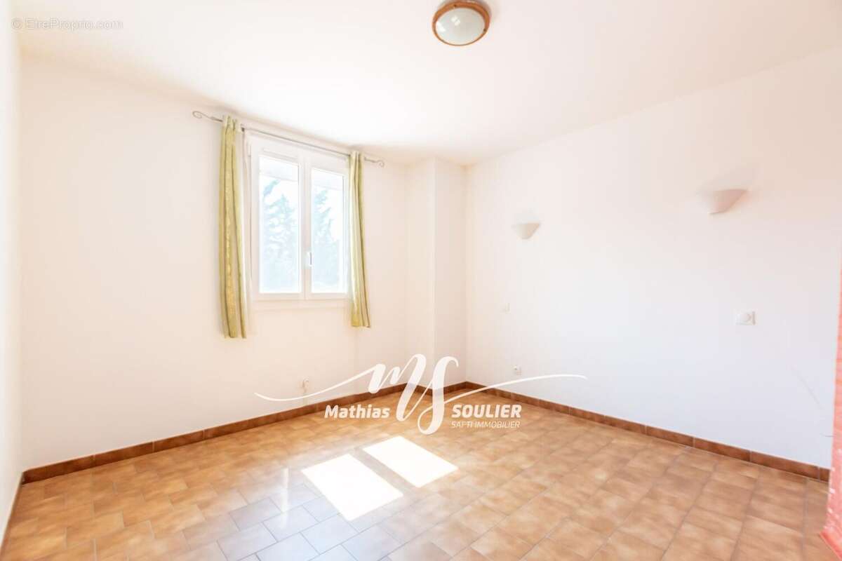 Photo 8 - Maison à VITROLLES