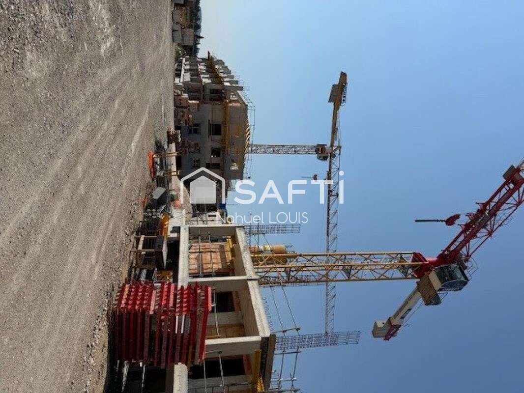 Photo 3 - Appartement à SENAS