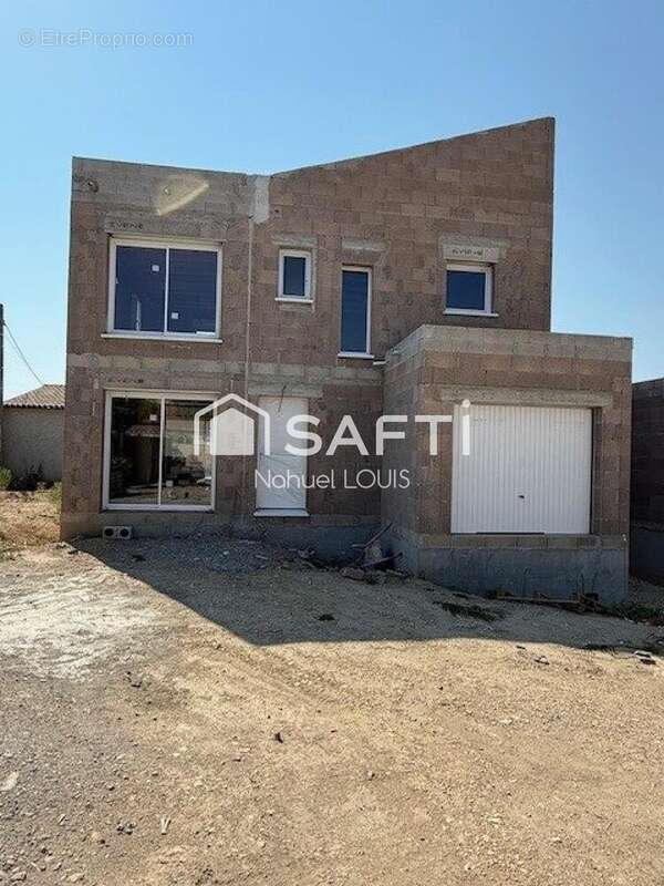 Photo 3 - Maison à SENAS