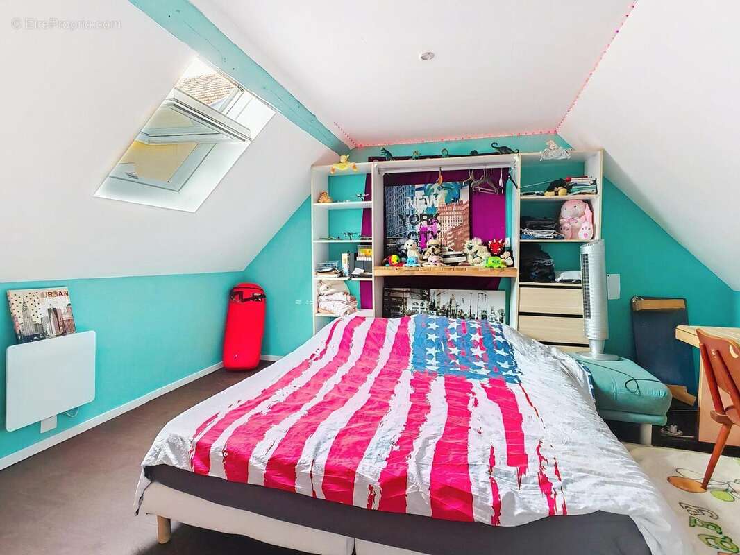 Photo 6 - Maison à QUIEVRECHAIN