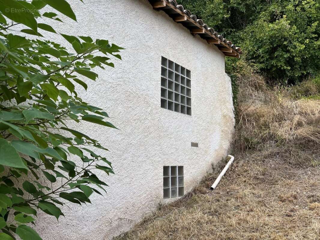 Maison à TOUFFAILLES