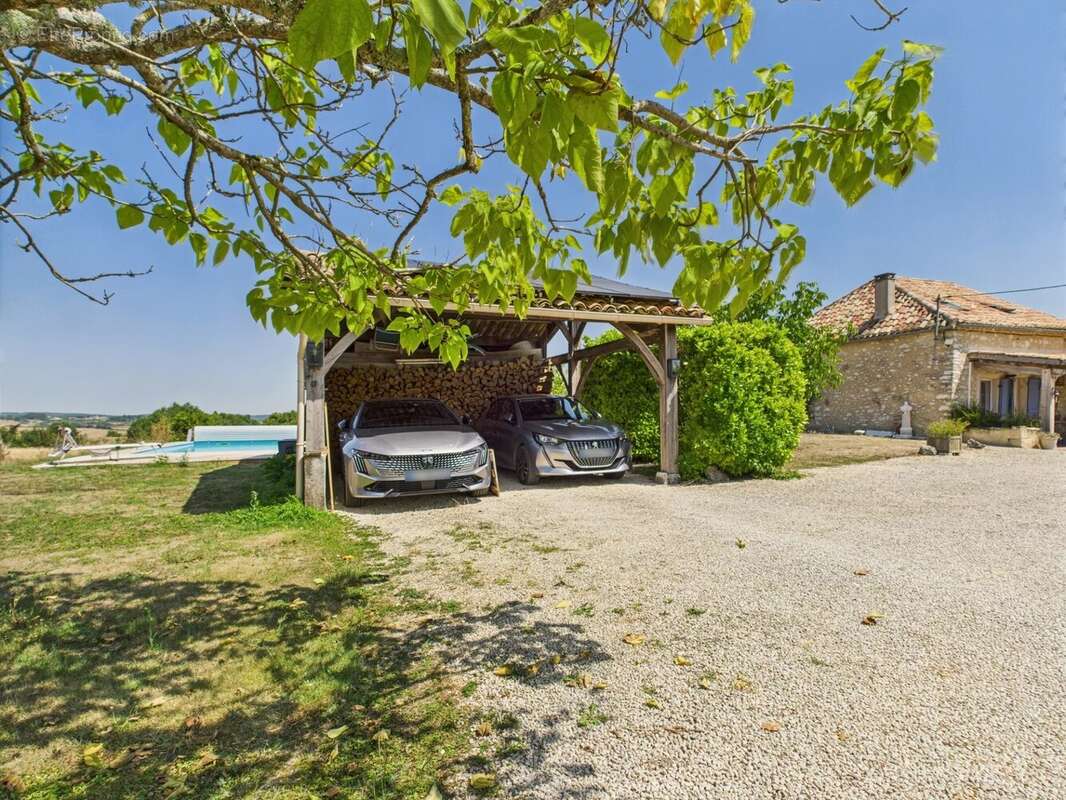 Maison à MONFLANQUIN