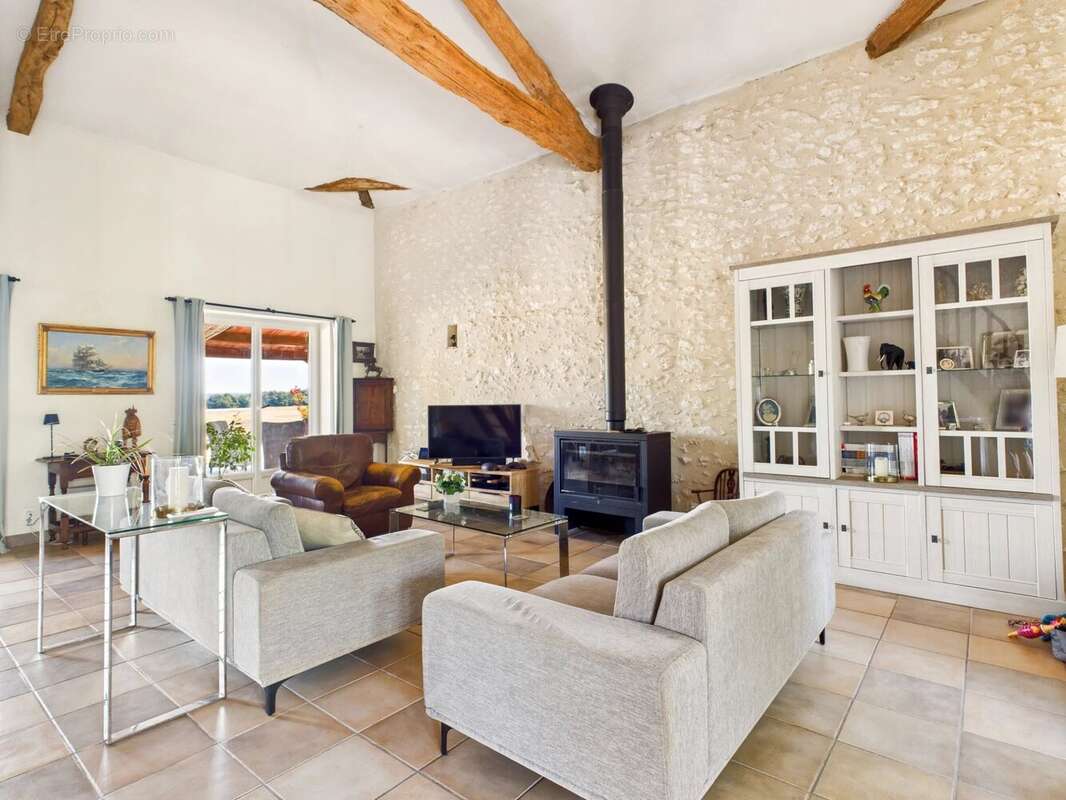 Maison à MONFLANQUIN