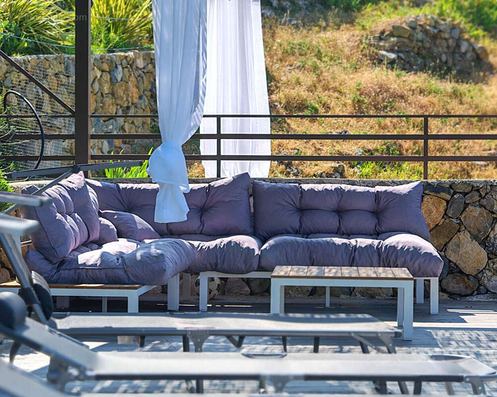 Maison à TOUET-DE-L&#039;ESCARENE