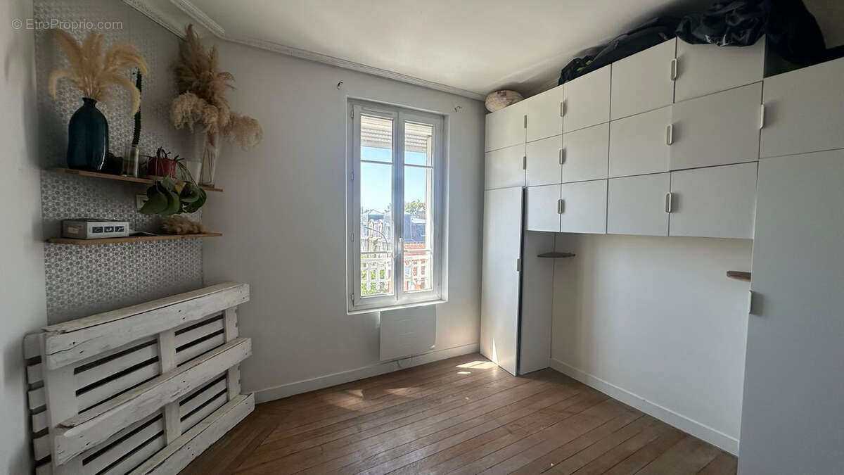 Appartement à BOIS-COLOMBES