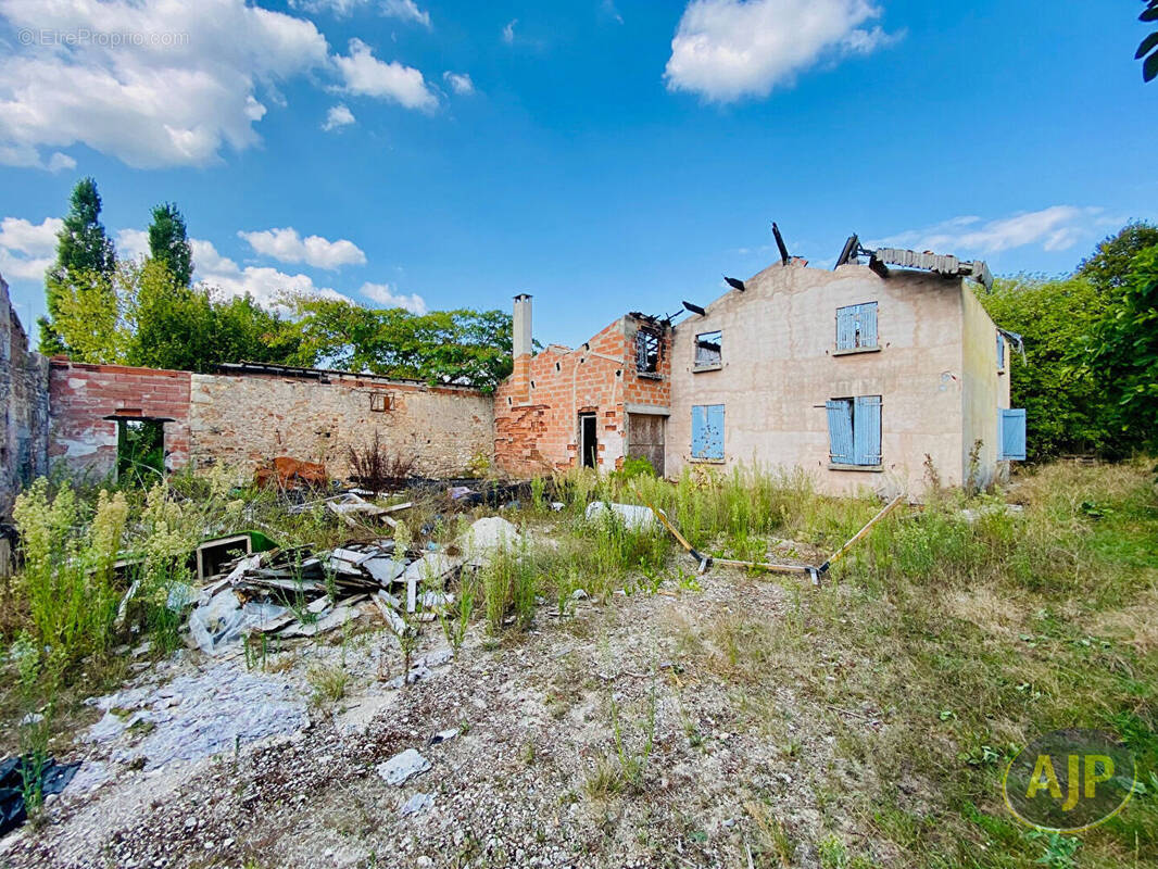 Maison à GAILLAN-EN-MEDOC