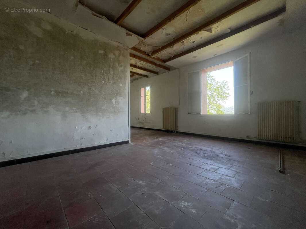 Appartement à AUBAGNE