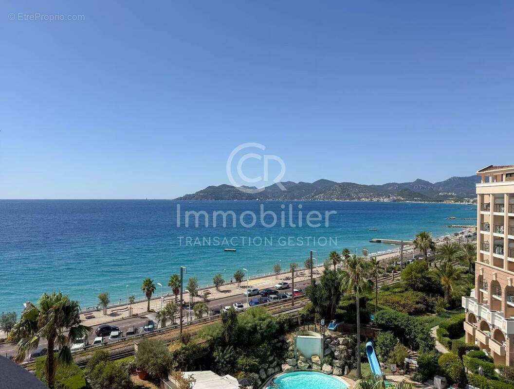 Appartement à CANNES