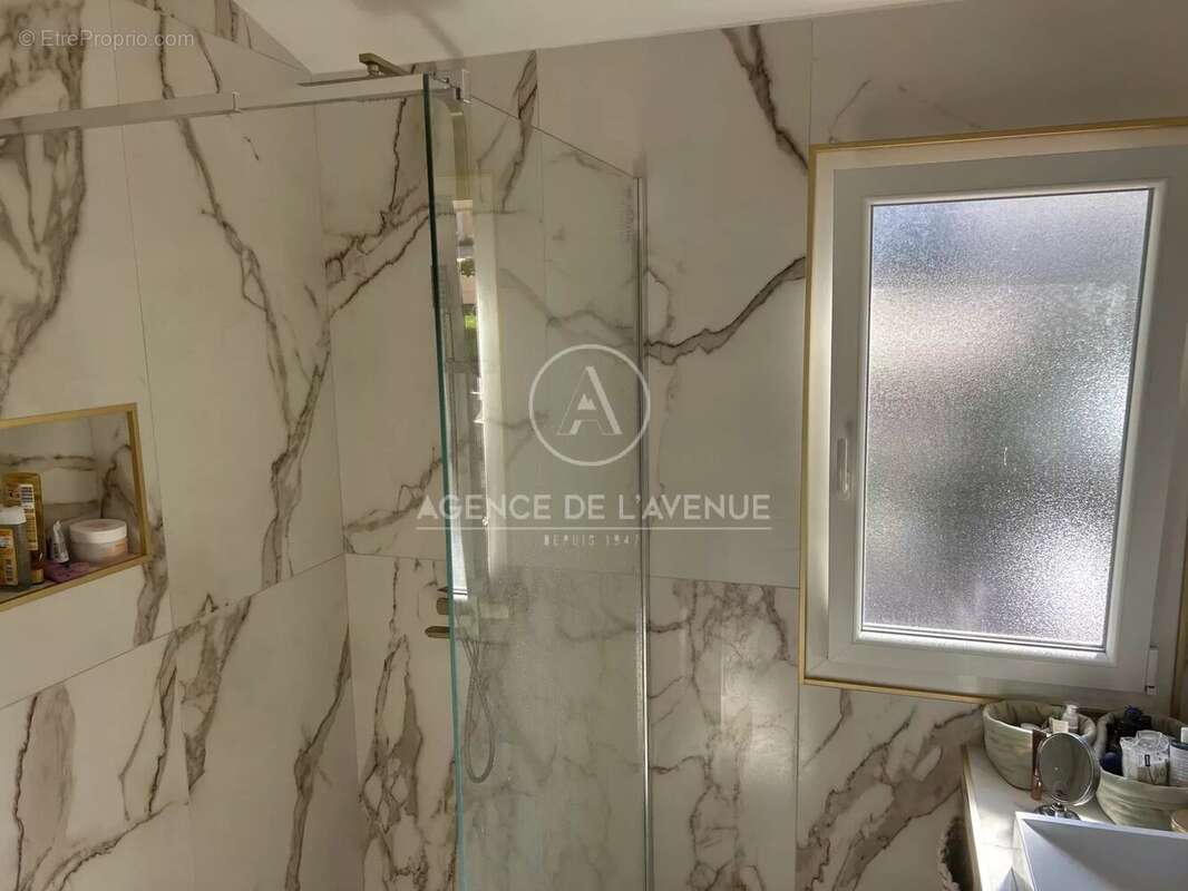 Appartement à SAINT-MANDRIER-SUR-MER