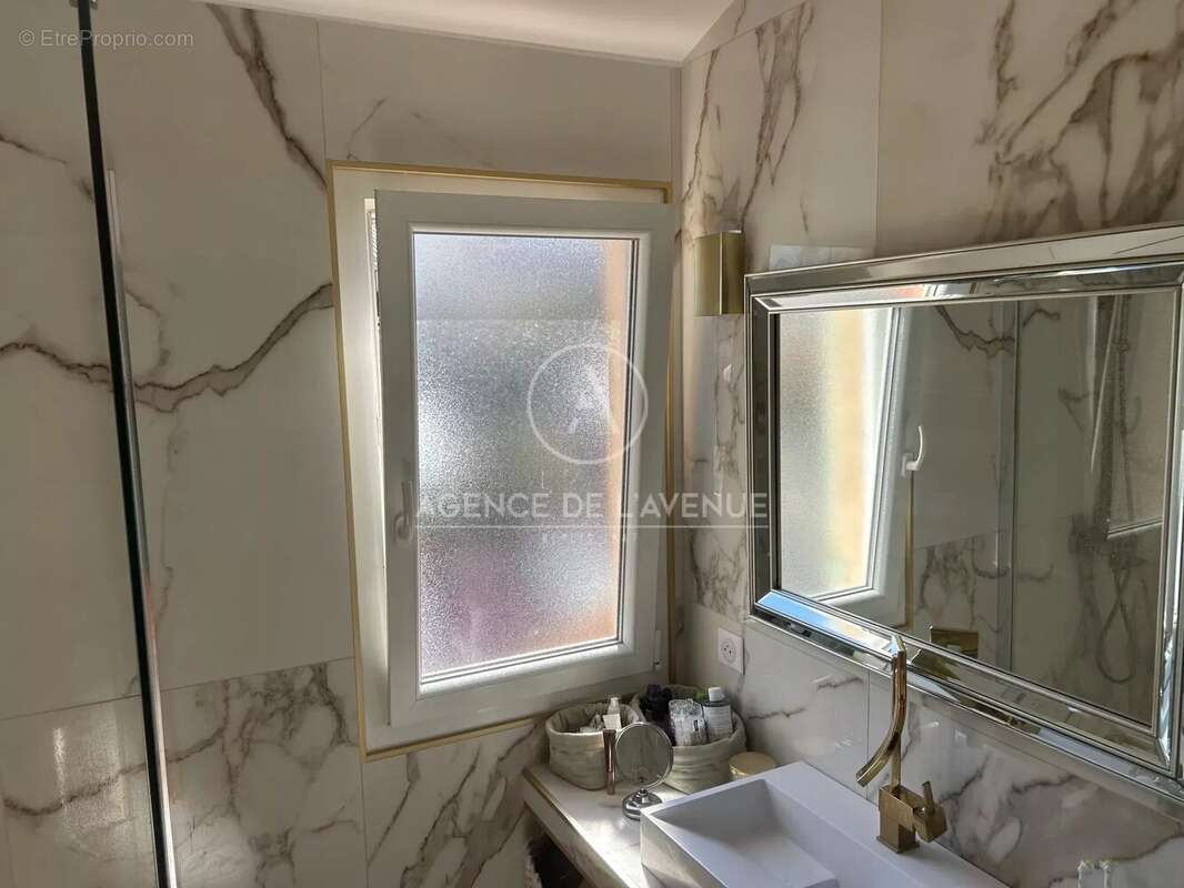 Appartement à SAINT-MANDRIER-SUR-MER