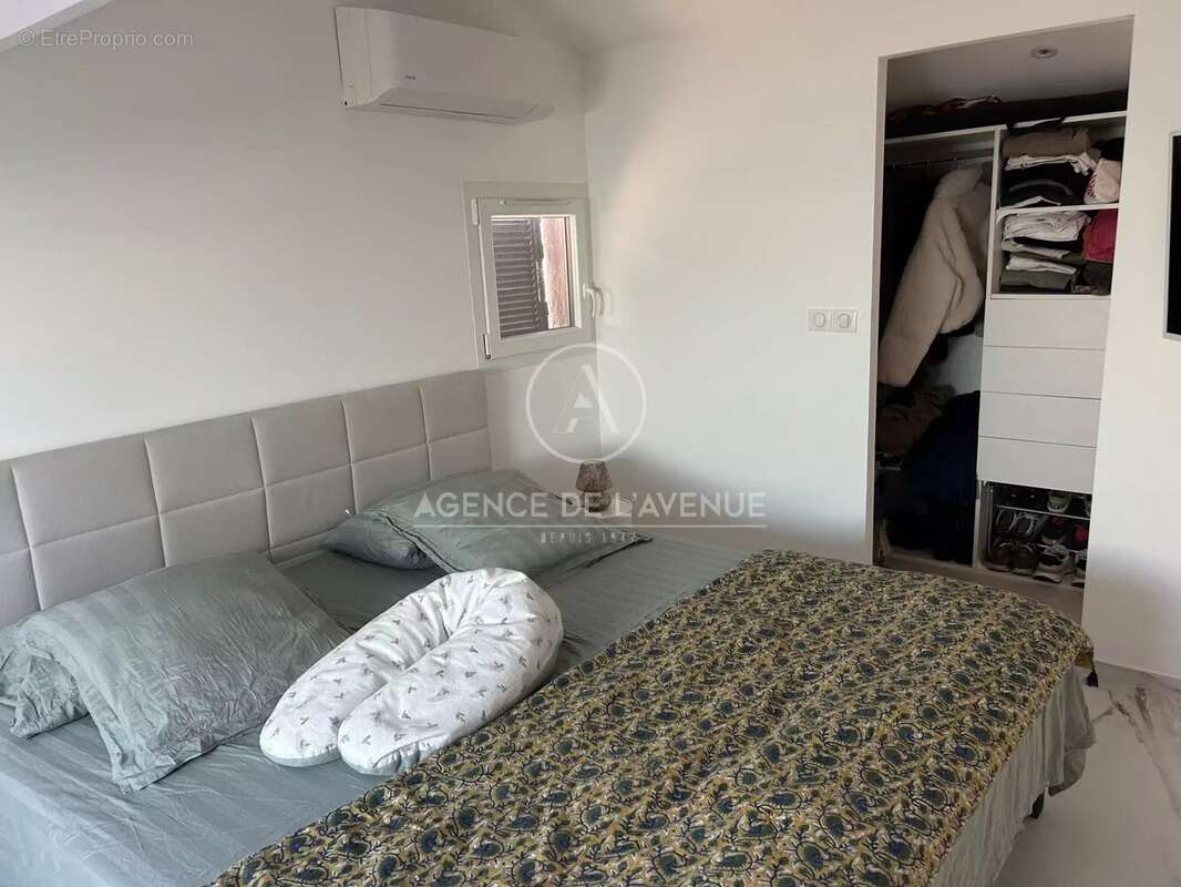 Appartement à SAINT-MANDRIER-SUR-MER