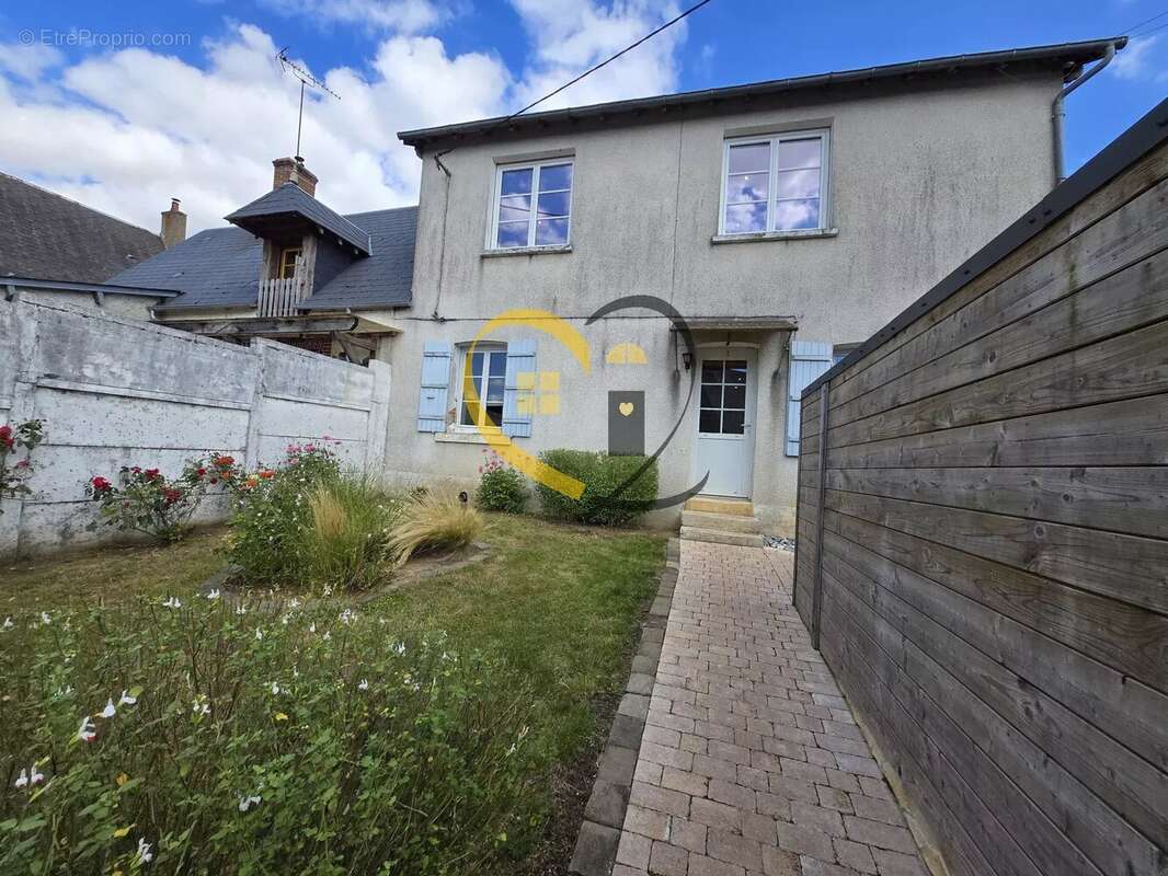 Maison à HENRICHEMONT