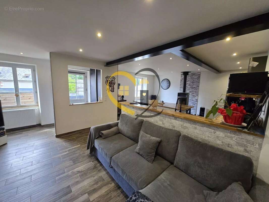 Maison à HENRICHEMONT