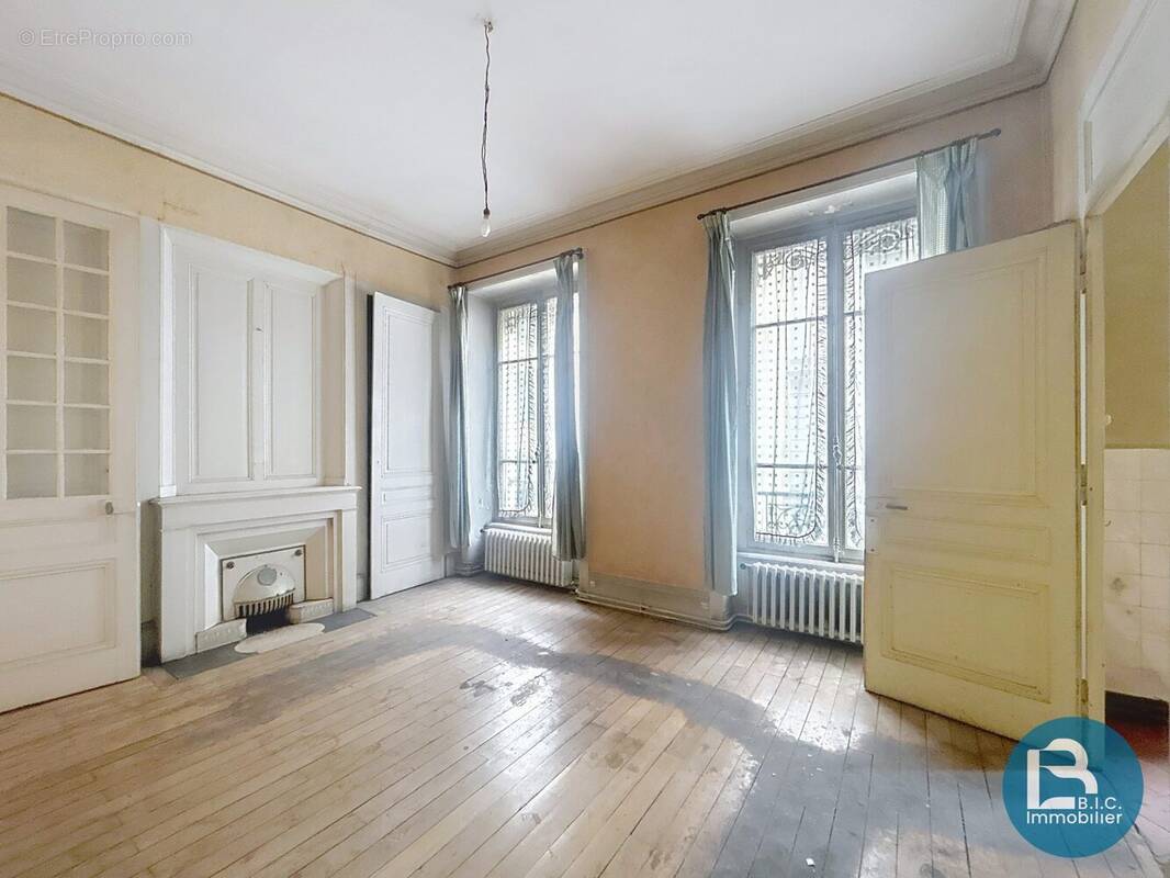 Appartement à LYON-7E