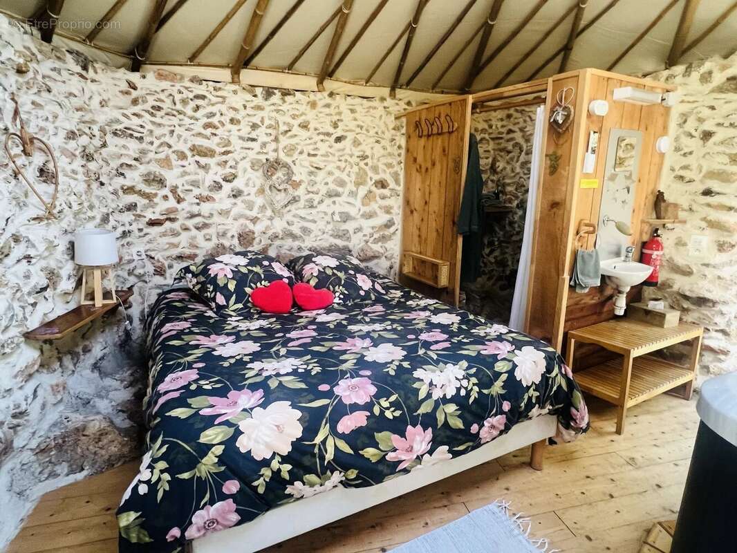 Maison à SAINT-MAXIMIN-LA-SAINTE-BAUME