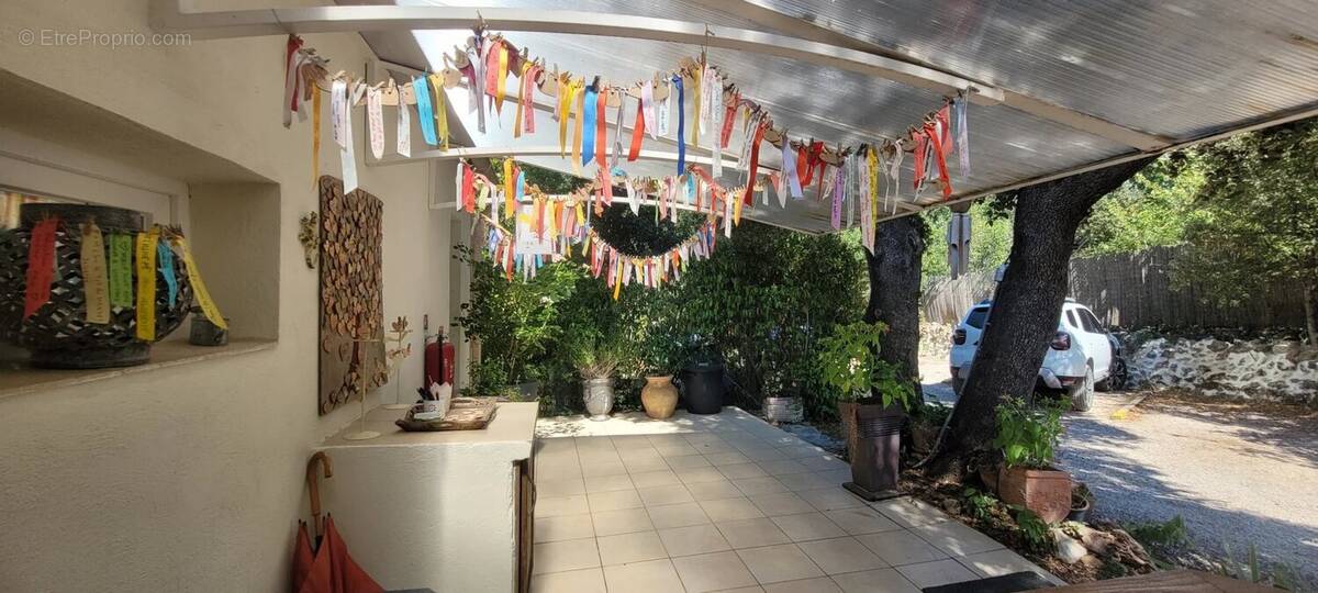 Maison à SAINT-MAXIMIN-LA-SAINTE-BAUME