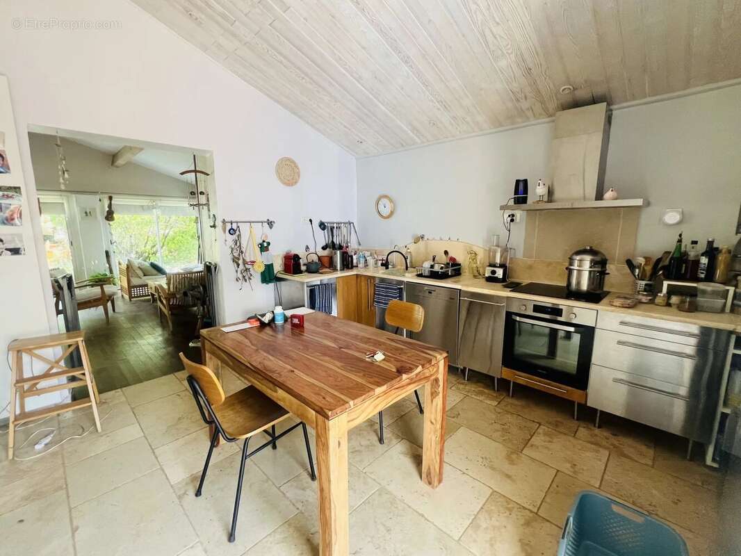 Maison à SAINT-MAXIMIN-LA-SAINTE-BAUME