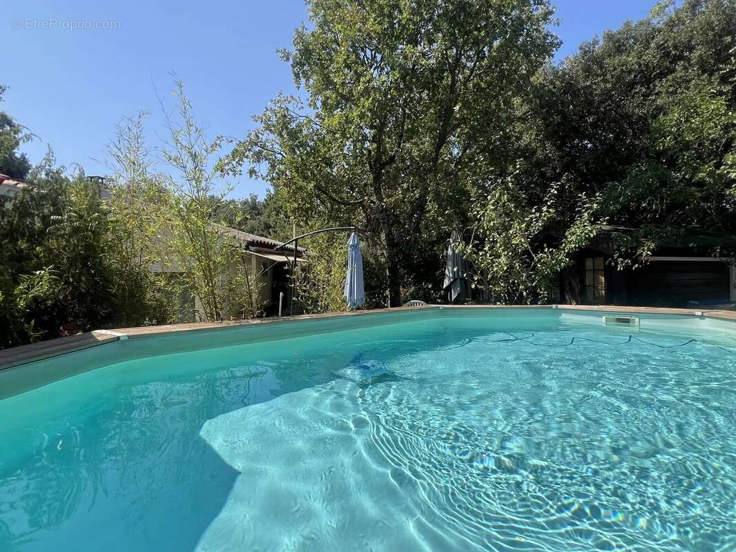 Maison à SAINT-MAXIMIN-LA-SAINTE-BAUME