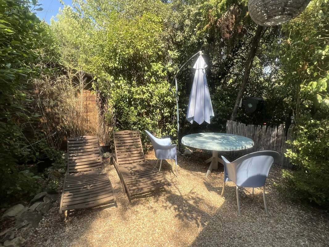 Maison à SAINT-MAXIMIN-LA-SAINTE-BAUME