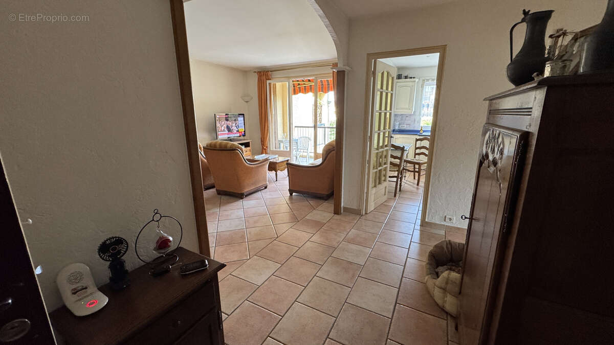 Appartement à PEYMEINADE