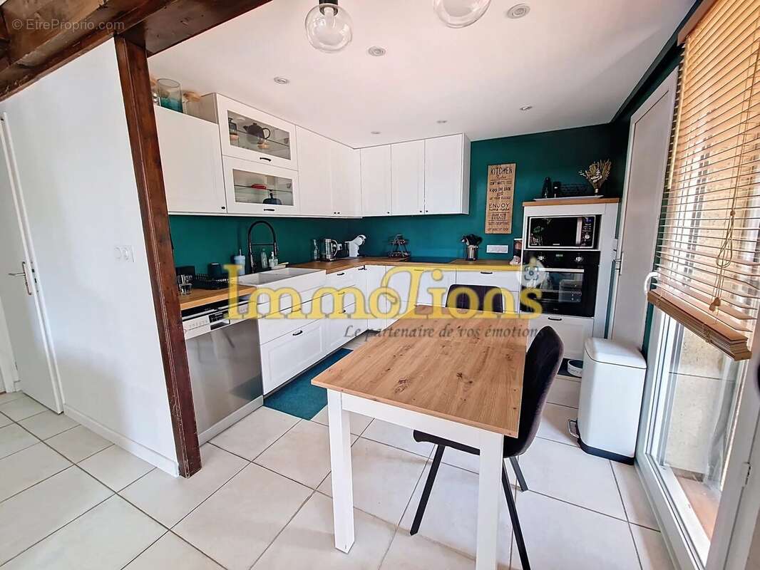 Maison à ROMANS-SUR-ISERE