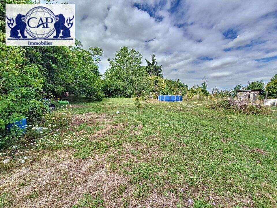 Maison à THORIGNY-SUR-OREUSE