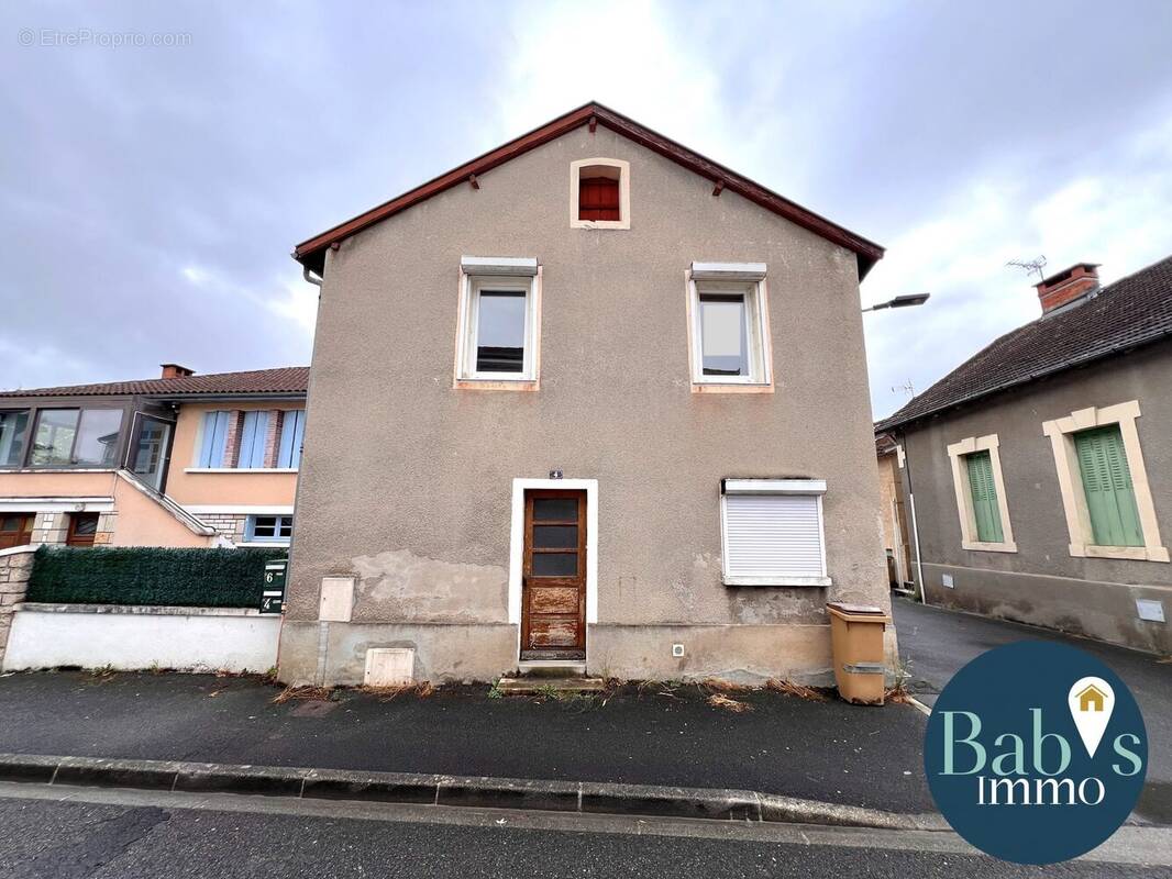 Maison à CAPDENAC-GARE