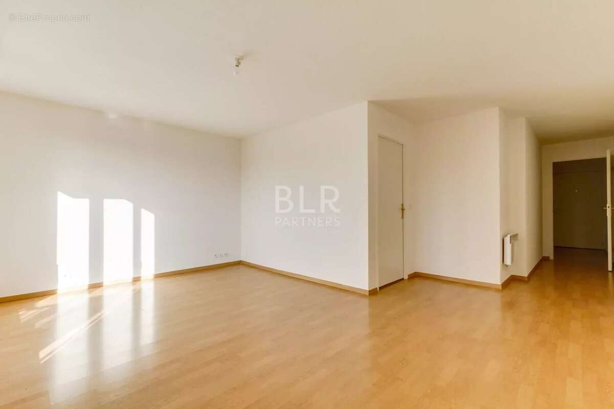 Appartement à SAINT-OUEN