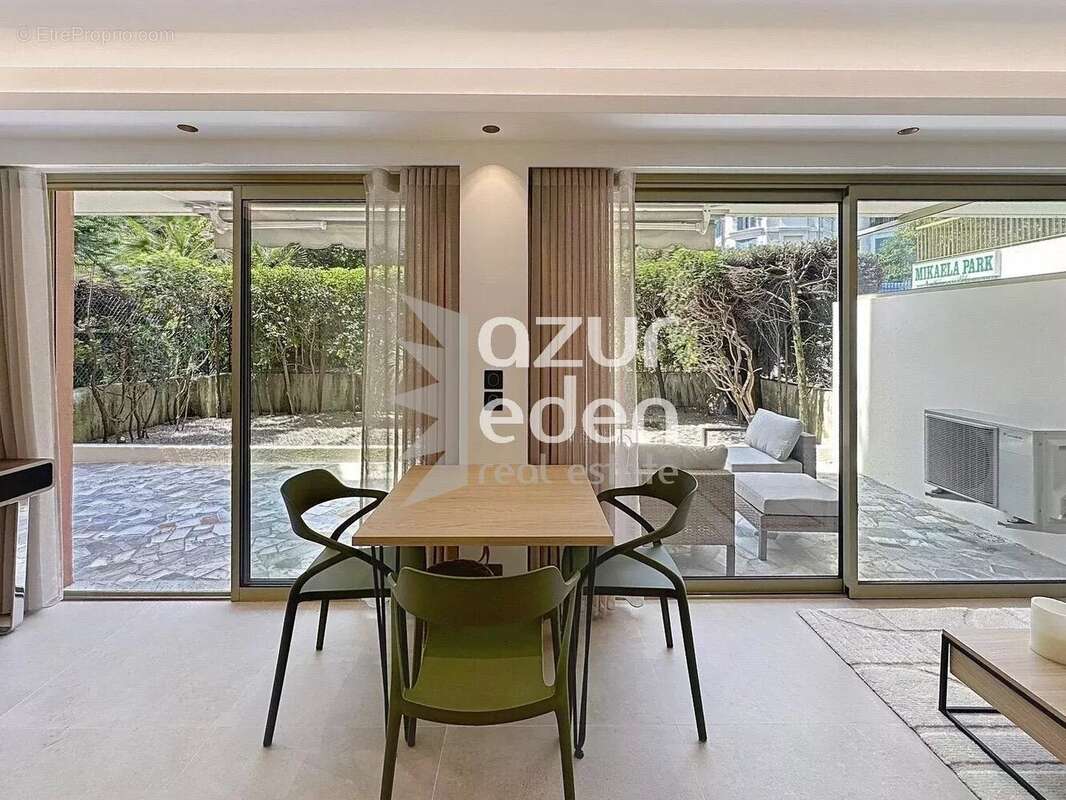 Appartement à CANNES