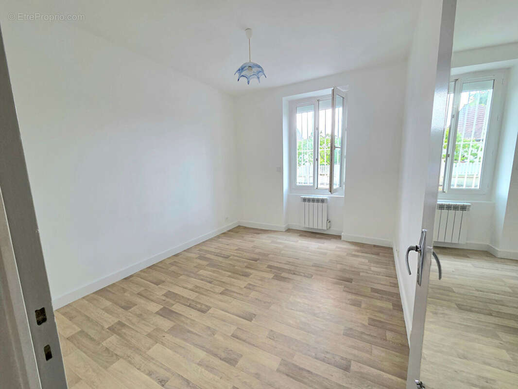 Maison à SELLES-SUR-CHER