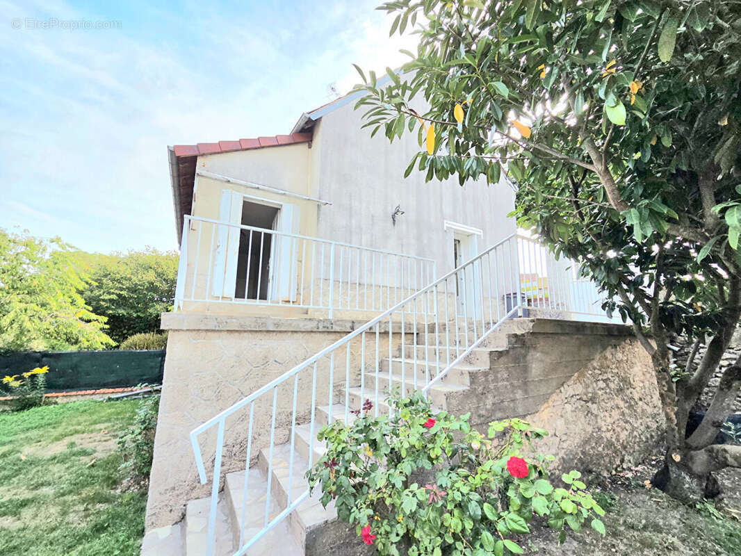 Maison à SELLES-SUR-CHER