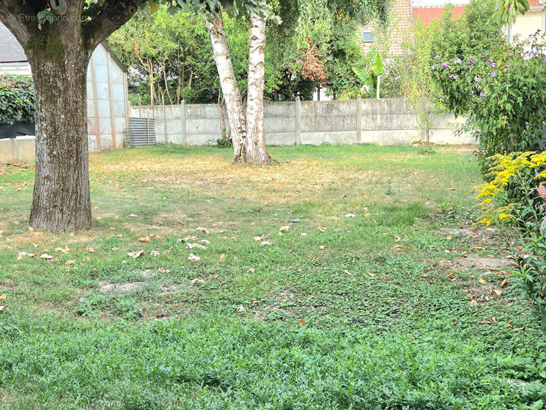 Maison à SELLES-SUR-CHER