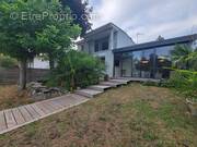 Maison à VILLENAVE-D&#039;ORNON