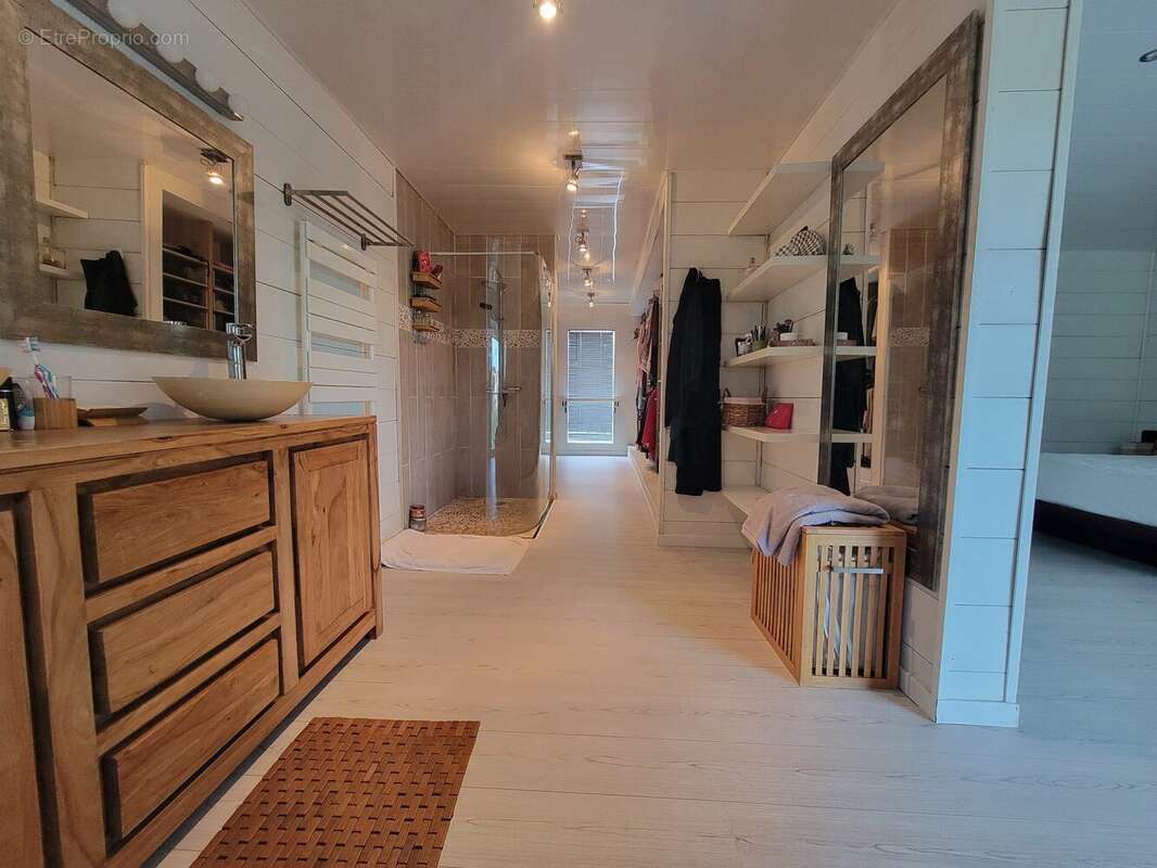 Maison à VILLENAVE-D&#039;ORNON