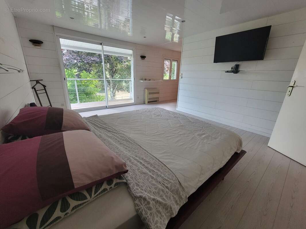 Maison à VILLENAVE-D&#039;ORNON